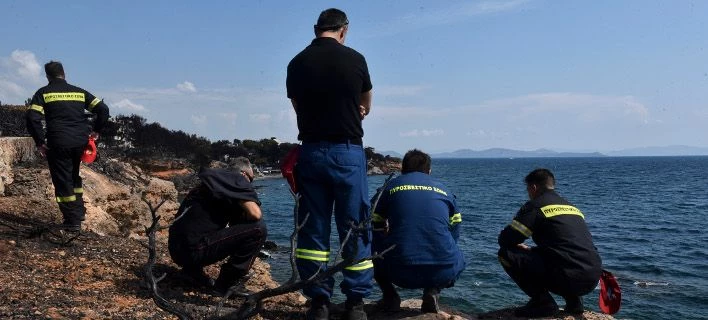 Τραγωδία στο Μάτι: 13 από τα 99 θύματα πνίγηκαν στη θάλασσα
